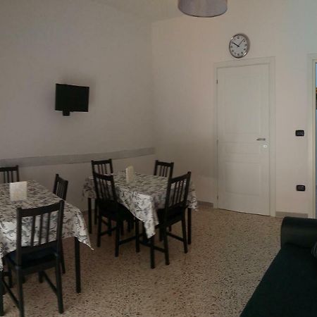 B&B Malaga Salernes Extérieur photo