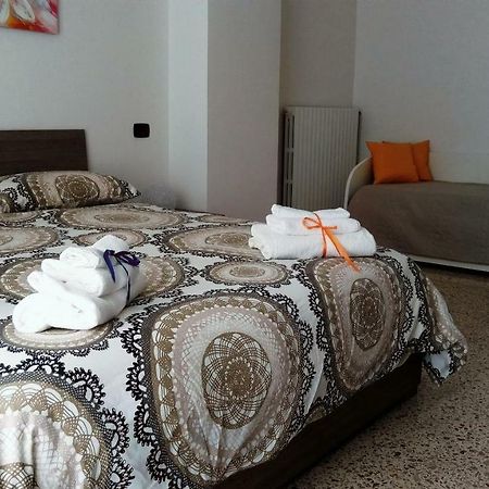 B&B Malaga Salernes Extérieur photo